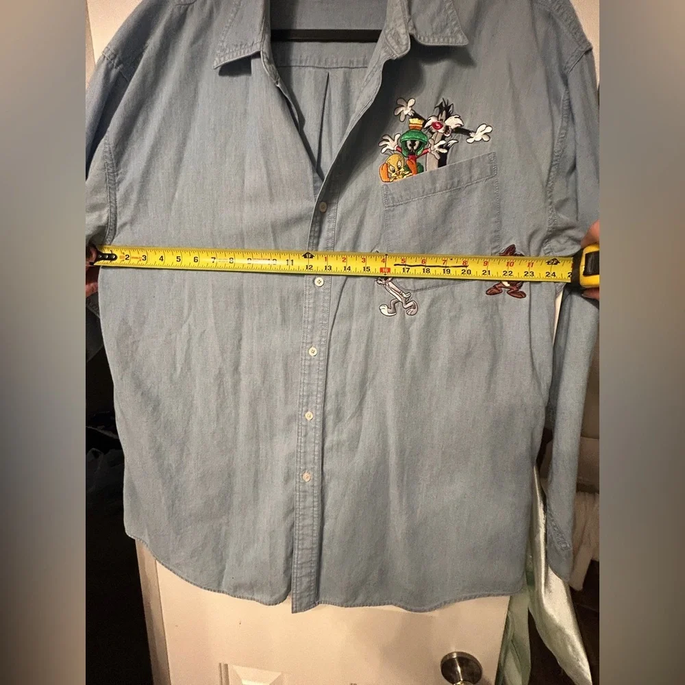 Vintage 90’s Looney Tunes Warner Bros Studio Store Denim Jean Shirt XL - Picture 5 of 7